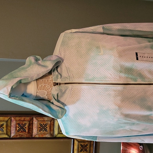 NIKE SPORTSWEAR ICON CLASH JACKET - Picture 10 of 12